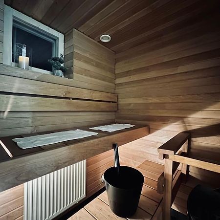 Spacious City Center Apt - Sauna - Self Check In روفانييمي المظهر الخارجي الصورة